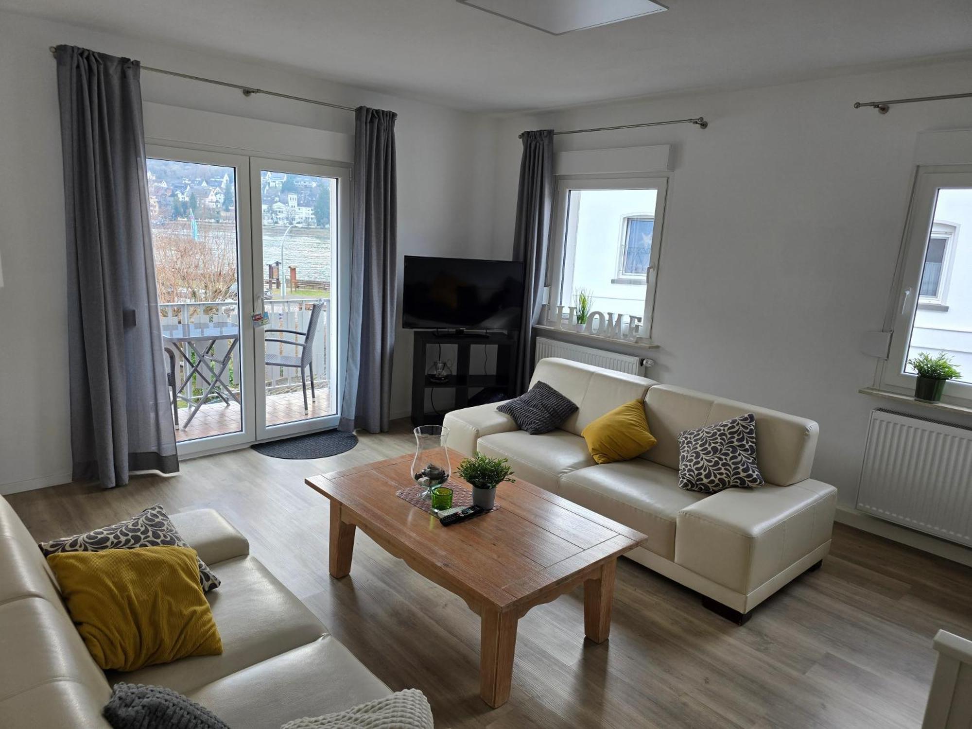Ferienhaus Steigrhein Filsen Экстерьер фото