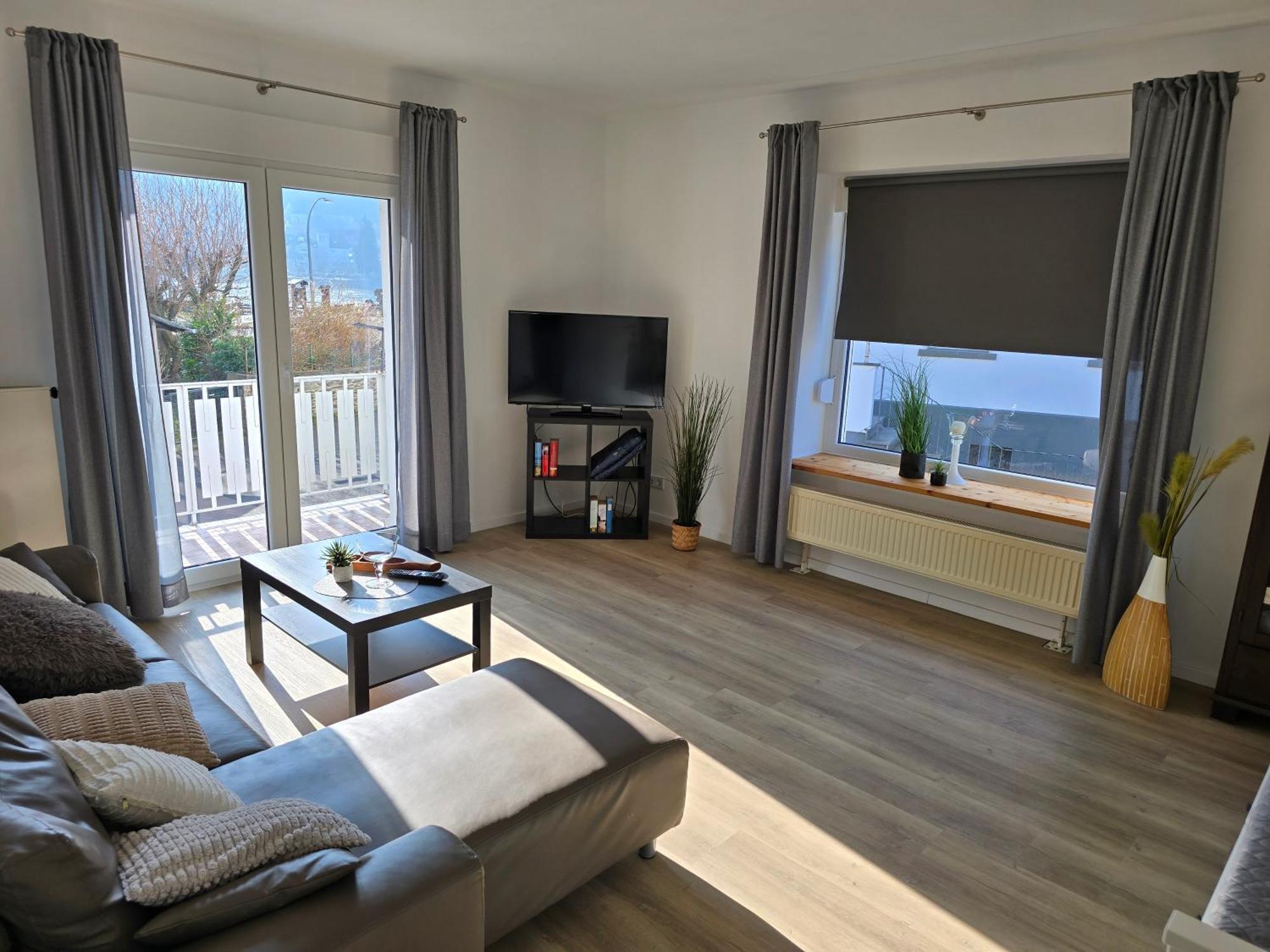 Ferienhaus Steigrhein Filsen Экстерьер фото